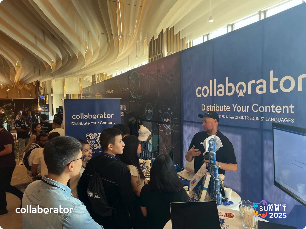 Collaborator team interacting with attendees at SEO Mastery Summit